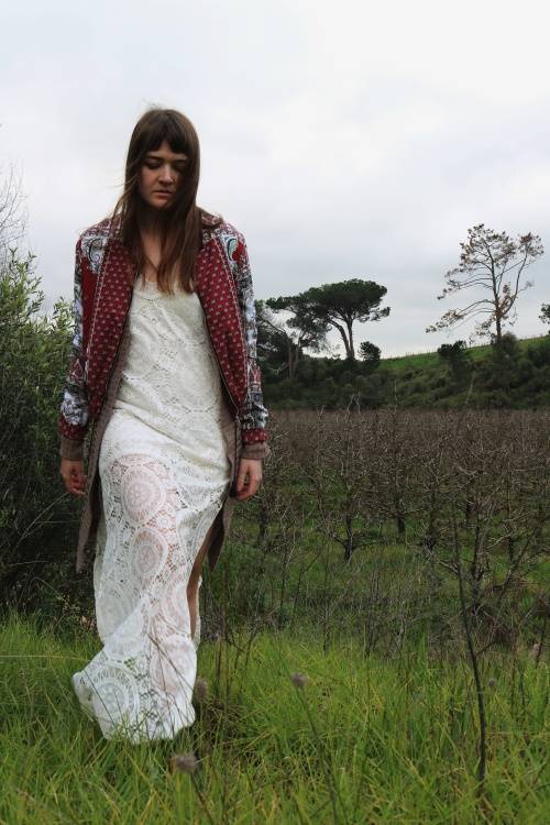 Vintage Indian print bomber jacket / bohemian bomber jacket / red 80s style