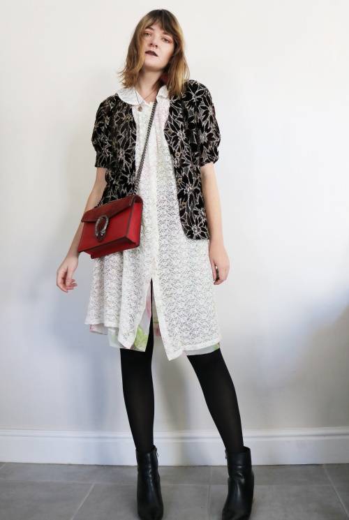 Vintage white lace dress / loose fitting dress / button up dress / size medium