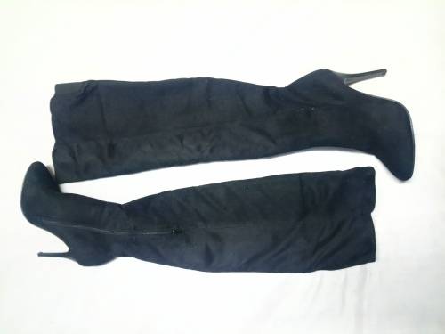 Thigh length boots, Size 8 - Worn once