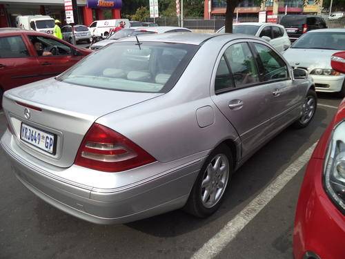 Mercedes Benz C270 CDI auto elegance 2004
