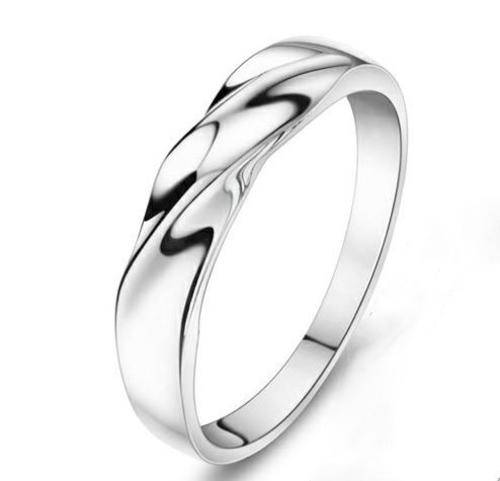 ***LADIES 925 STERLING SILVER TWIST BAND RING***SIZE 7.5