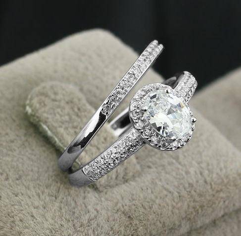 ***GORGEOUS! 925 STERLING SILVER 2 PIECE WEDDING SET CZ RINGS***SIZE 7