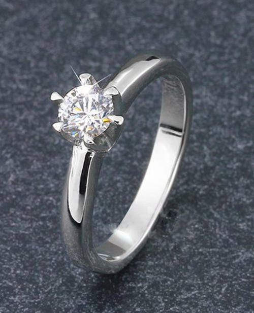 ***GORGEOUS! CUBIC ZIRCONIA STAINLESS STEEL ENGAGEMENT RING***SIZE 5.5 OR 6.5