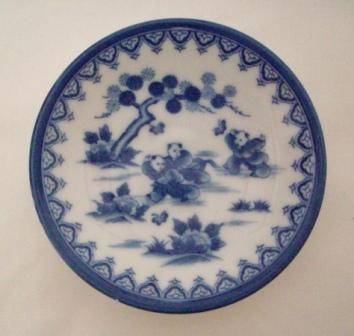 Blue and White Display Plate 10cm Across Depicts 3 Panda Bears
