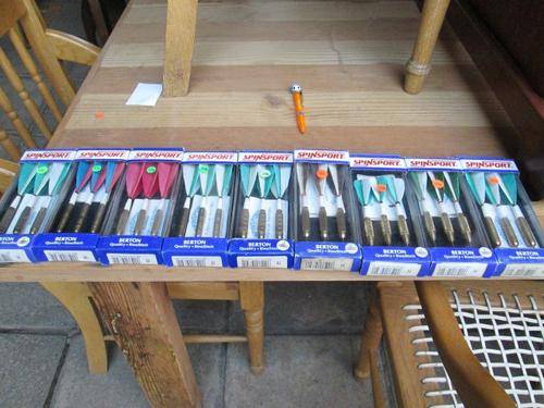 9X Vintage Spinsport Set Of 3 x Featherd Brass Darts