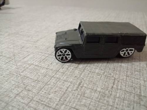 Maisto Humvee