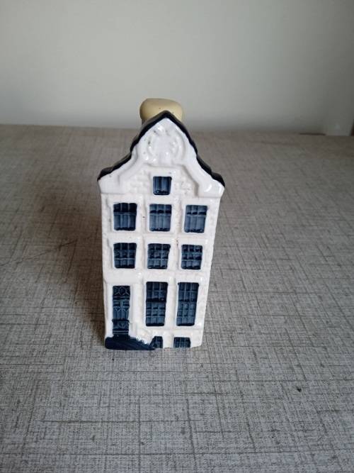 KLM House 62