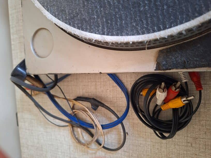 Direct Drive stereo turntable