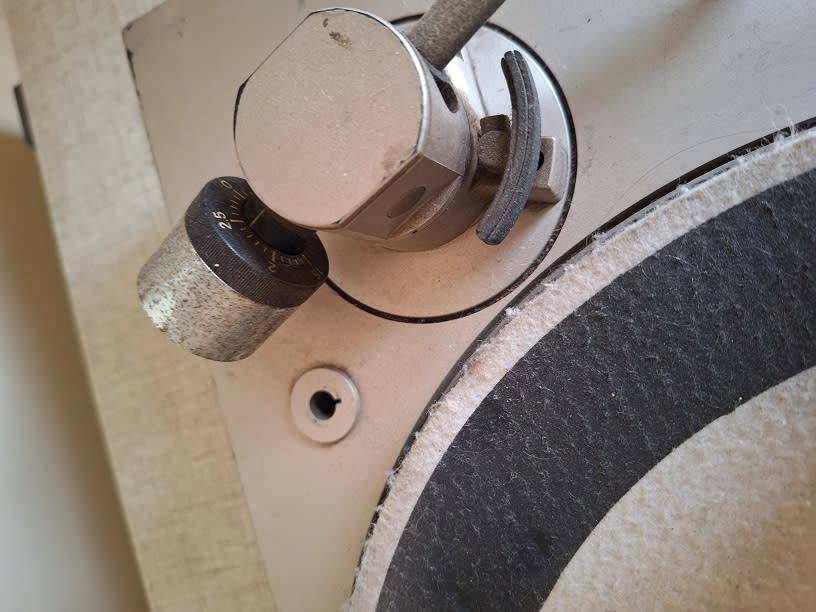 Direct Drive stereo turntable