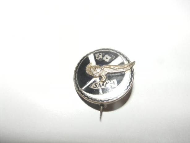 RARE WWii 31 SQUADRON BADGE