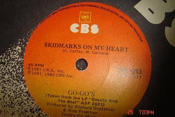 GO-GO'S SEVEN SINGLE