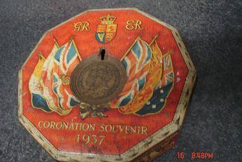 1937 CORONATION SOUVENIR TIN LOVELY