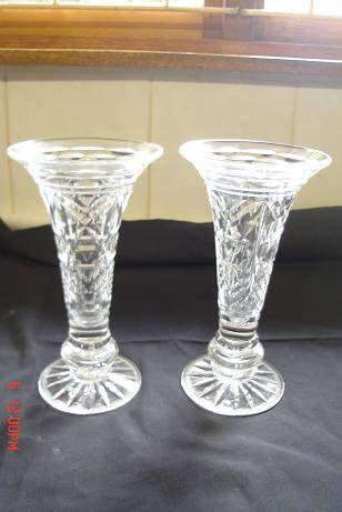 STUNNING PAIR OF GLASS VASES