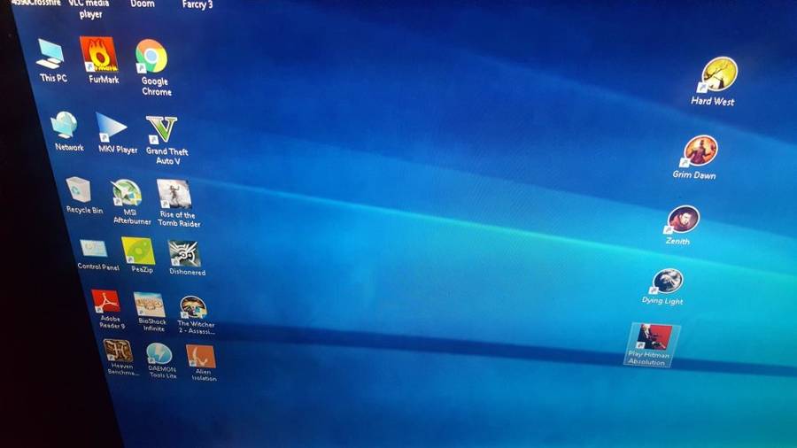 Massive Gaming PC, i5 4590, 8GB Memory, AMD Dual Crossfire GFX Cards! Like NEW! FREE COURIER