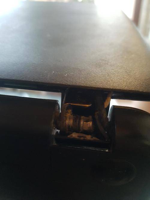 PLEASE READ - HP15 Laptop - 500GB HDD, Win 8, 2GB Memory