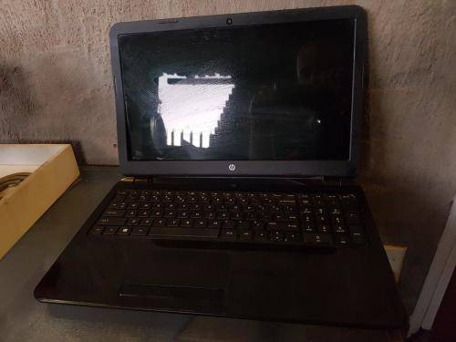 PLEASE READ - HP15 Laptop - 500GB HDD, Win 8, 2GB Memory