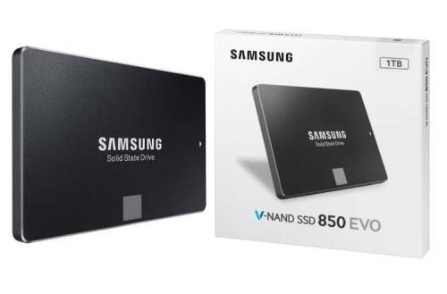 **MASSIVE** BIG Samsung EVO 850 - 1000GB (1TB) Superfast V-NAND SSD