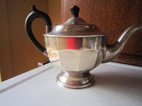 SILVER PLATED TEAPOT SHEFFIELD PLATE ITEM NO 90
