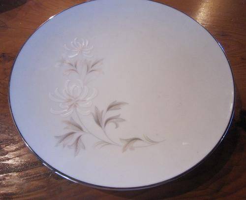 3 Noritake Dinner Plates