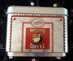 BEUATIFUL "WHITE GOOSE" COFFEE TIN