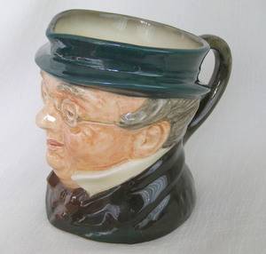 ROYAL DOULTON Medium Character Jug - Mr. Pickwick
