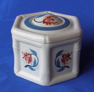 ELIZABETH ARDEN Royal Pavilion Hexagonal Jar