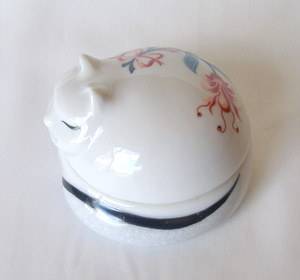 ELIZABETH ARDEN Royal Pavilion Cat Powder Jar
