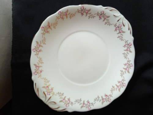 Queen Ann : 1950's : Cake plate