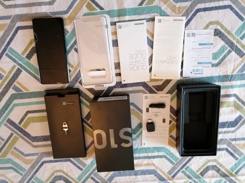 Samsung Galaxy S10 - damaged screen