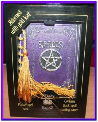 **ON SPECIAL NOW** NEMESIS NOW POCKET SPELL BOOK - STUNNING DETAIL ! ( Purple )