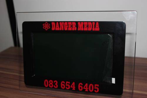 3x 7" Digital Photo Frames...