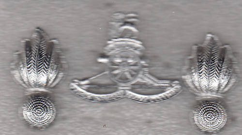 S.A. FIELD ARTILLERY CAP AND COLLAR BADGES ALL PINS
