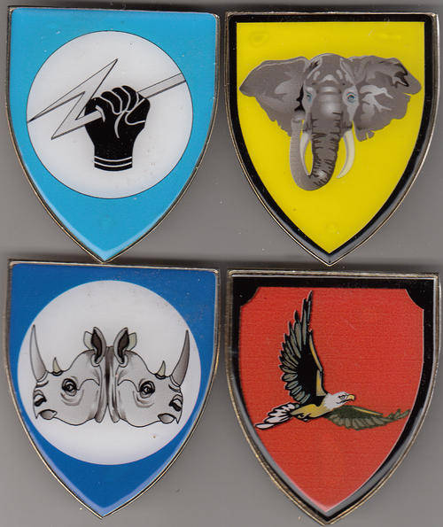 32 BATTALION COMERATIVE COMPANY SHOULDER FLASHES ALL PINS