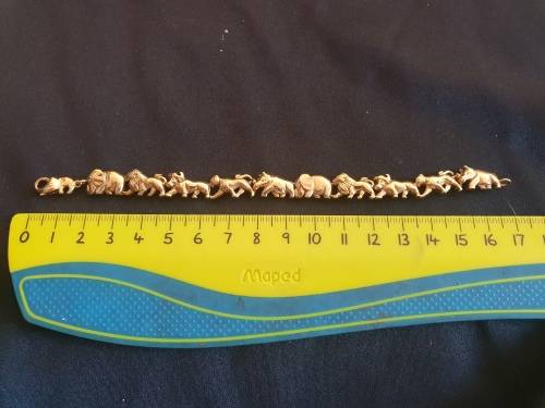 Big 5 animal bracelet solid 9ct gold