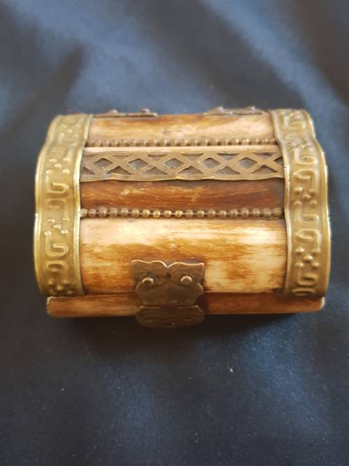 Vintage hand carved Camel bone Jewellery box with brass