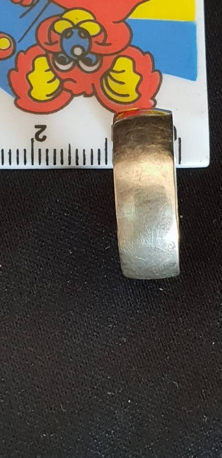 Genuine sterling silver gents ring