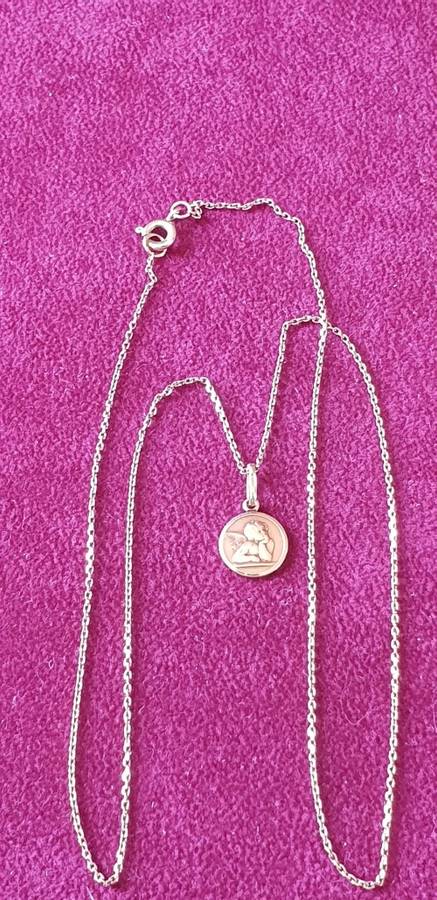 14ct solid Gold Guardian Angel Pendant & Chain