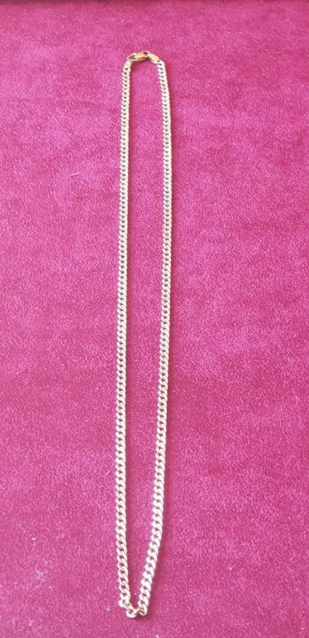 9ct Solid fairly heavy Gold Chain
