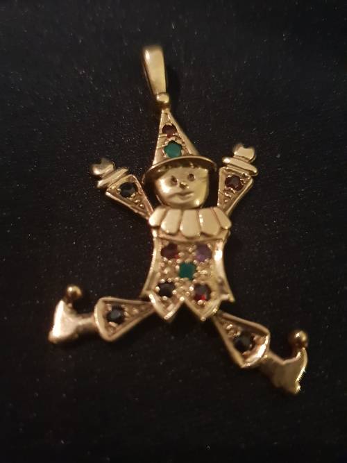 9ct gold clown Vintage with Ruby/Amethyst/Emerald/dark sapphire-moving limbs and head