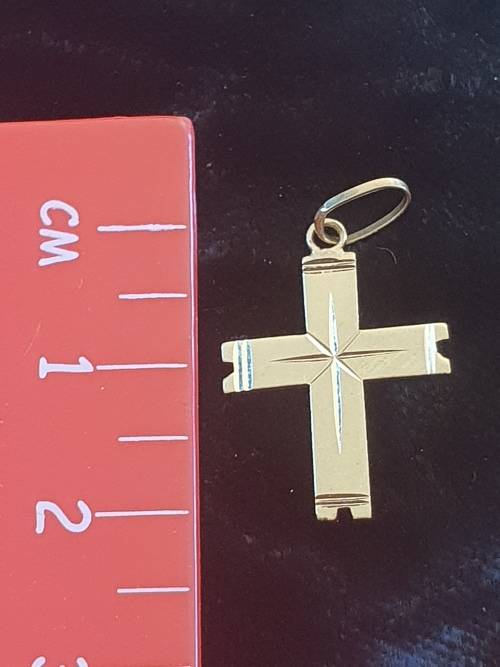 VERY CUTE 18CT GENUINE GOLD CROSS