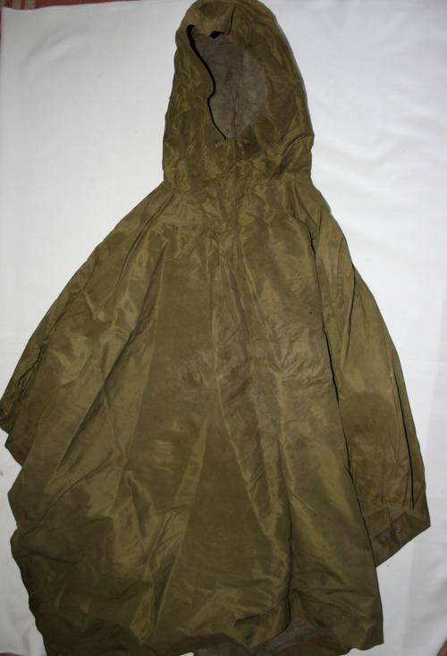 SADF -- BROWN RAIN-PONCHO. BUSH WAR ERA