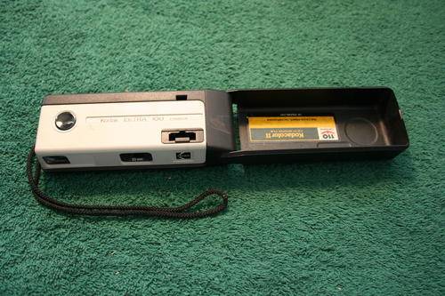 KODAK EKTRA 100 INSTAMATIC POCKET FILM CAMERA