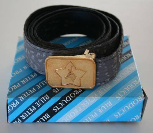 SADF -- LEATHER BELT WITH ARMY HQ BUCKLE -- NEW IN BOX