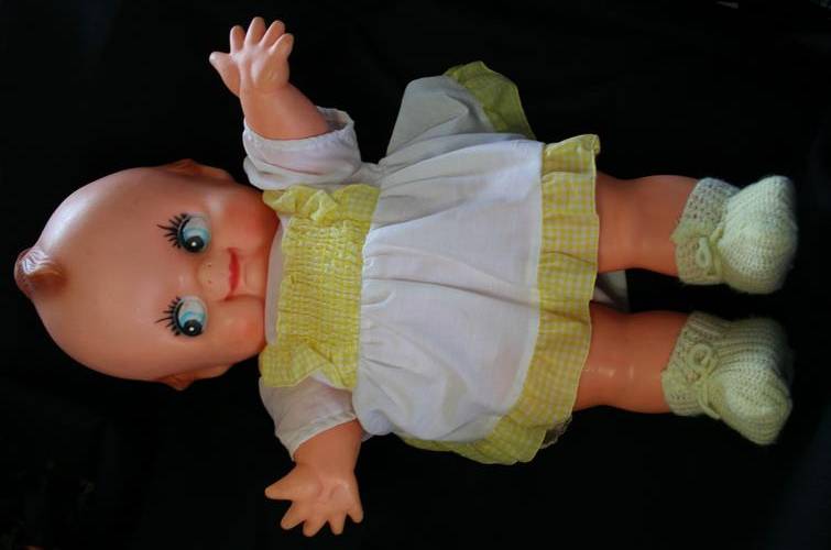 LARGE VINTAGE KEWPIE DOLL -- DRESSED -- 63cm HIGH -- A1 CONDITION