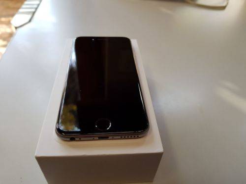 iPhone 6 16GB Space Grey - Great Condition!!!!