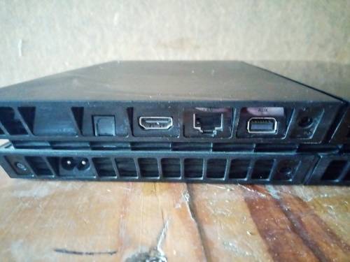 PS4 - for spare parts/repair [Cables and universal power adapter included] please read description