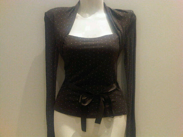 Stunning brown polka dot top Size 26