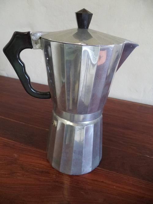 LARGE ALUMINIUM PERCULATER - ADD THIS TO YOUR CAMPING EQUIPMENT