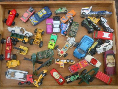 TOYS FOR RESTORATION. LOT 2----MATCHBOX ,CORGI