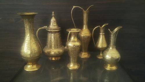 Vintage collection of brassware